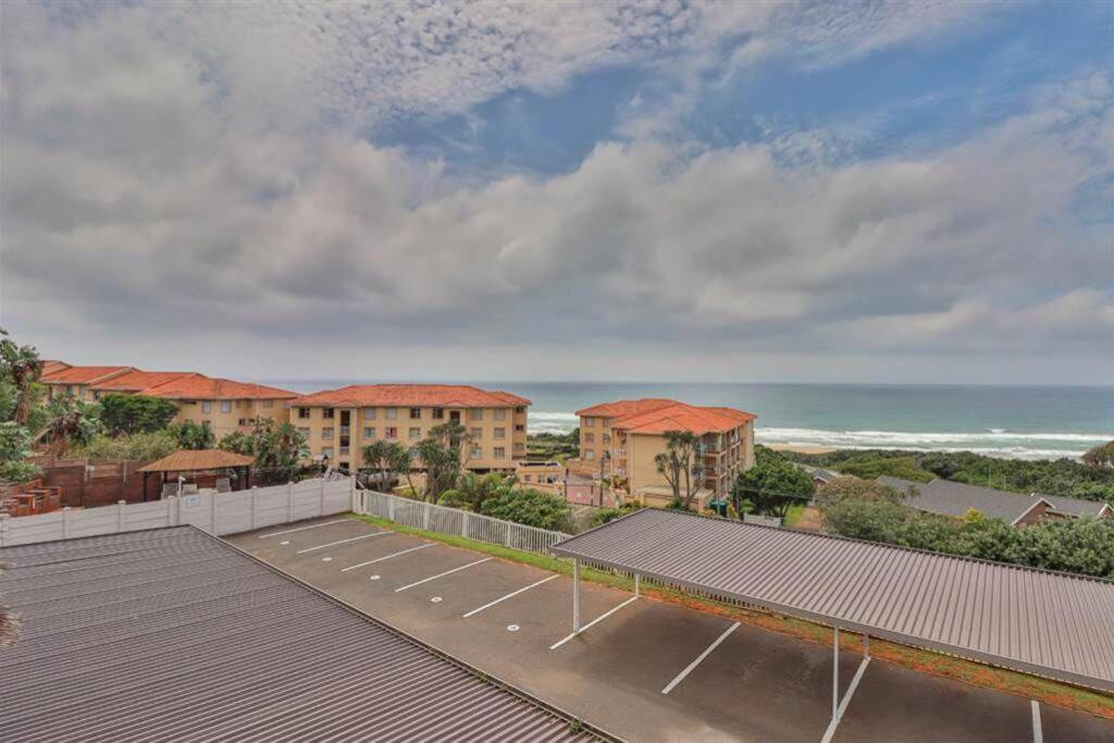 #5 Illovo Views